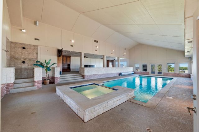 266 County Road 4577, Boyd, TX 76023