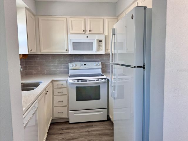 4511 3RD STREET CIRCLE W 489, Bradenton, FL 34207