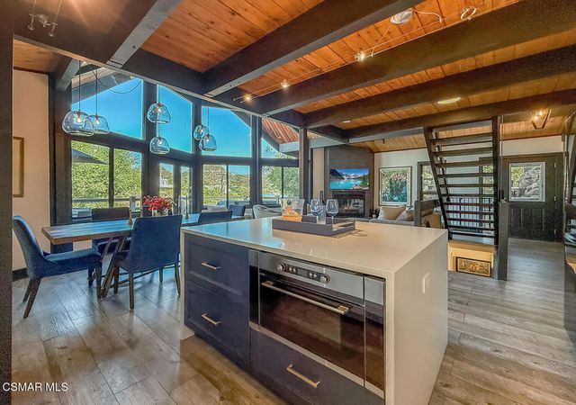 123 Lake Sherwood Drive, Lake Sherwood, CA 91361