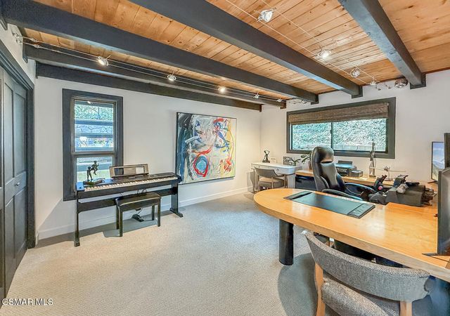 123 Lake Sherwood Drive, Lake Sherwood, CA 91361