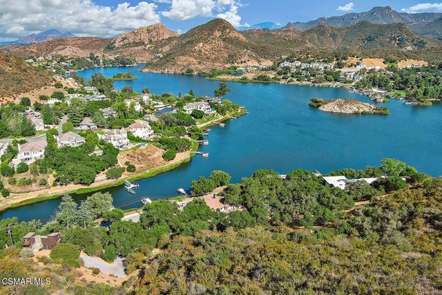 123 Lake Sherwood Drive, Lake Sherwood, CA 91361