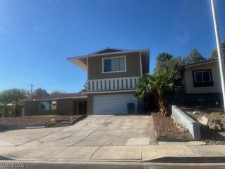 1904 Chapman Drive, Las Vegas, NV 89104