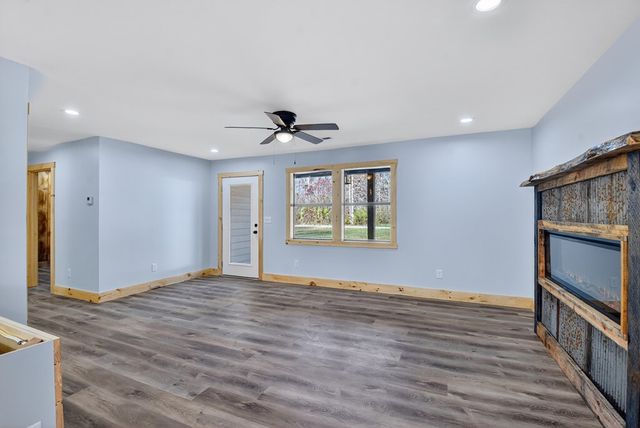 569 Number 20 Mine Road, Mccaysville, GA 30555