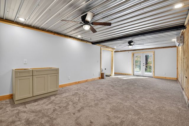 569 Number 20 Mine Road, Mccaysville, GA 30555