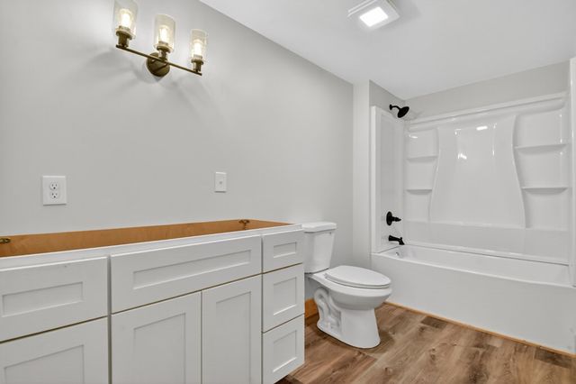 569 Number 20 Mine Road, Mccaysville, GA 30555