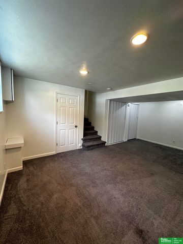7108 S 128th Street, Omaha, NE 68138