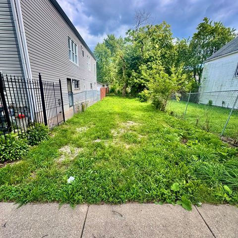 5217 S Wood Street, Chicago, IL 60609