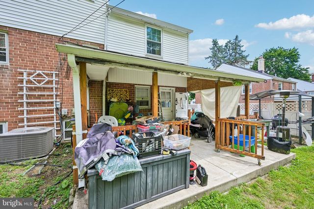 913 LOMOND LN, Philadelphia, PA 19128