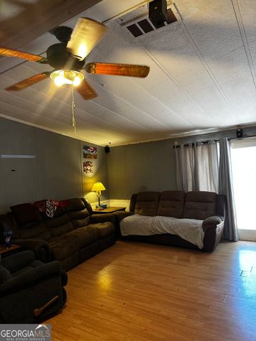 145 N Little River Run, Eatonton, GA 31024