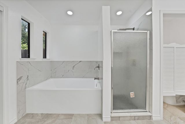 5612 Polo Club Drive, Arlington, TX 76017