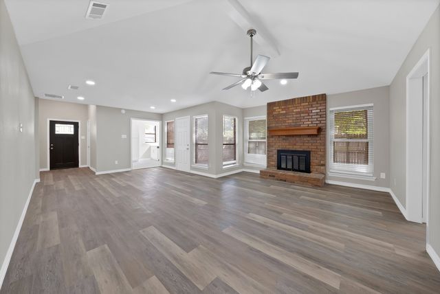 5612 Polo Club Drive, Arlington, TX 76017