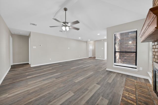 5612 Polo Club Drive, Arlington, TX 76017