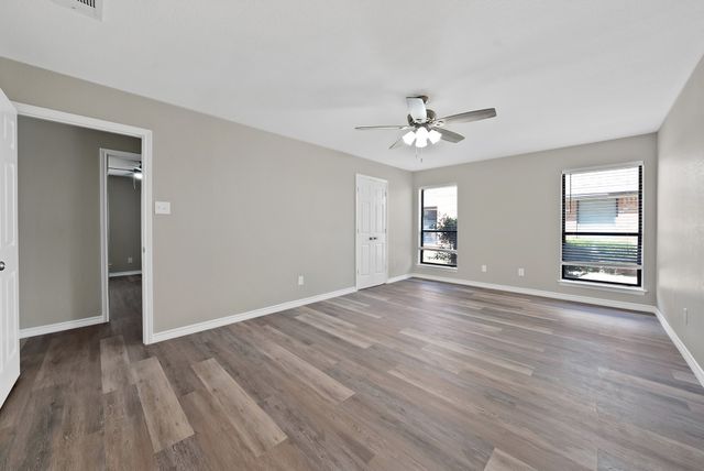5612 Polo Club Drive, Arlington, TX 76017