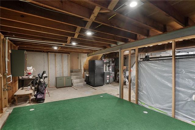 8704 W 72nd Street, Merriam, KS 66204