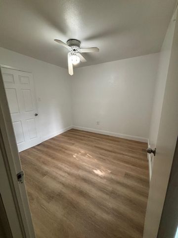 6031 Preston Crest Lane, Dallas, TX 75230