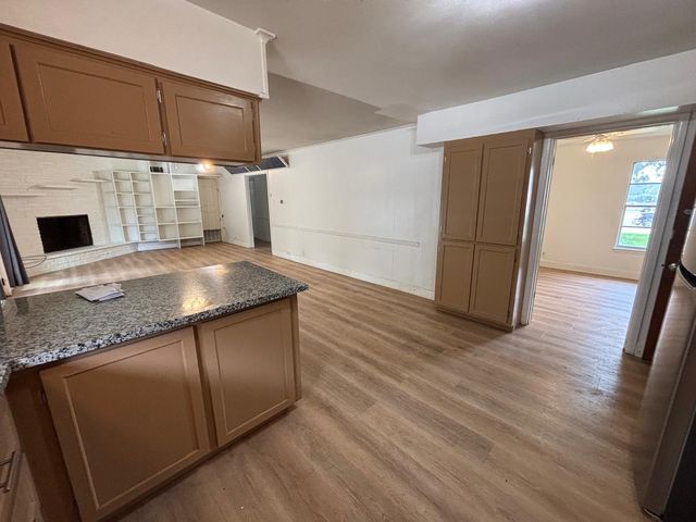 6031 Preston Crest Lane, Dallas, TX 75230