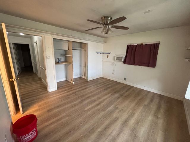 6031 Preston Crest Lane, Dallas, TX 75230