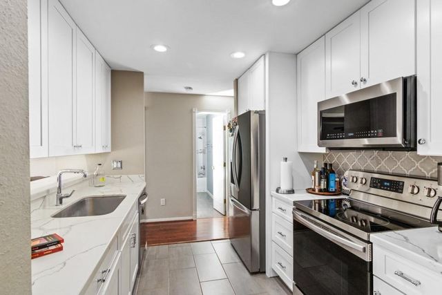 2222 Whiteback Drive, Houston, TX 77084