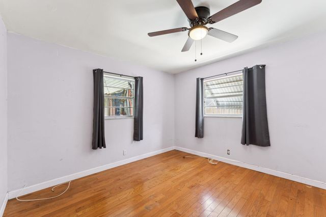 4194 Honeysuckle Avenue, Palm Beach Gardens, FL 33410