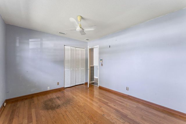 4194 Honeysuckle Avenue, Palm Beach Gardens, FL 33410