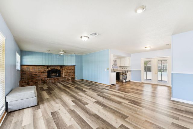 4194 Honeysuckle Avenue, Palm Beach Gardens, FL 33410