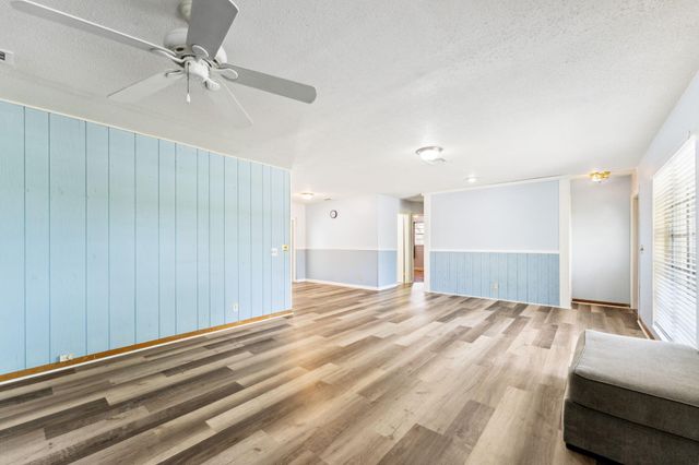 4194 Honeysuckle Avenue, Palm Beach Gardens, FL 33410