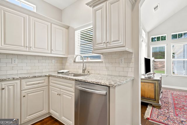 306 Pinehurst Way, Canton, GA 30114