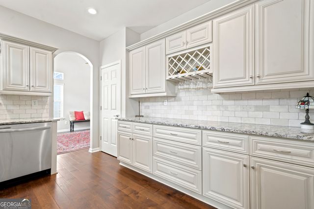 306 Pinehurst Way, Canton, GA 30114