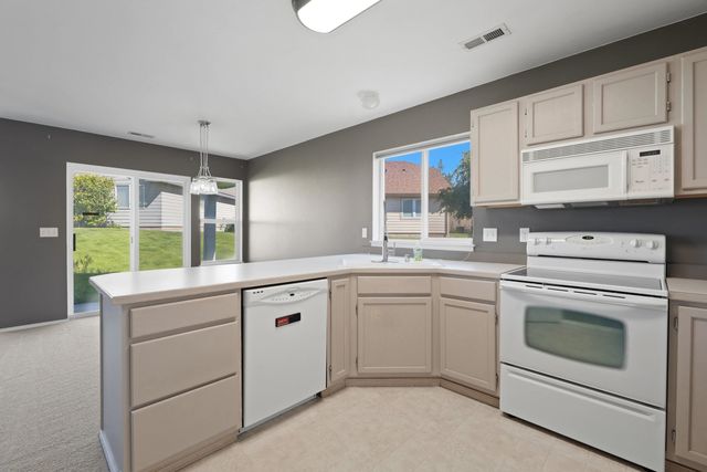 3611 E Baycourt Ln, Spokane, WA 99223