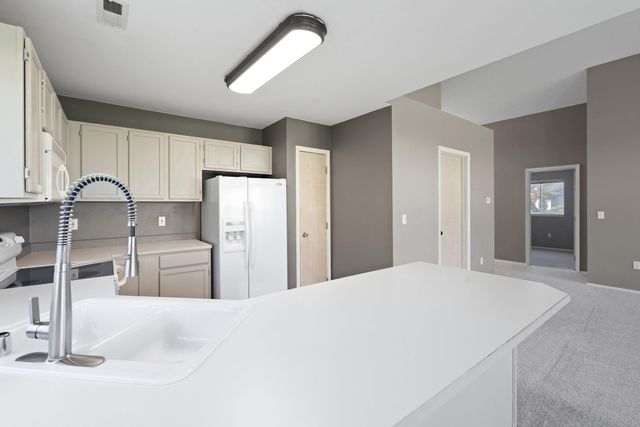 3611 E Baycourt Ln, Spokane, WA 99223