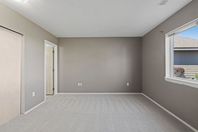 3611 E Baycourt Ln, Spokane, WA 99223