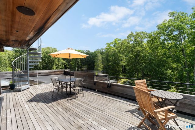 274 Joshuatown Road, Lyme, CT 06371