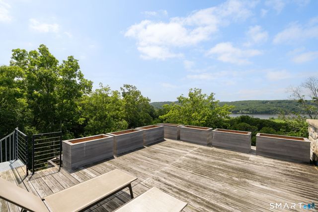 274 Joshuatown Road, Lyme, CT 06371