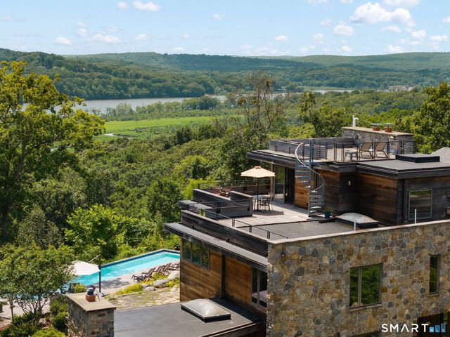 274 Joshuatown Road, Lyme, CT 06371