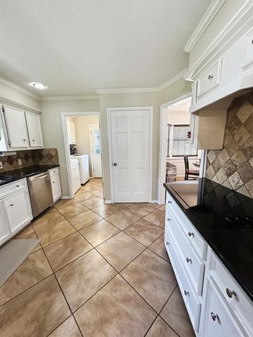 3934 Cypress Lake Drive, Spring, TX 77388
