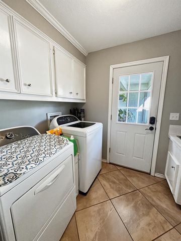 3934 Cypress Lake Drive, Spring, TX 77388
