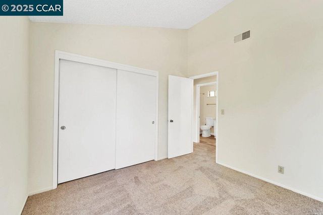 3712 Willow Pass Rd 32, Concord, CA 94519