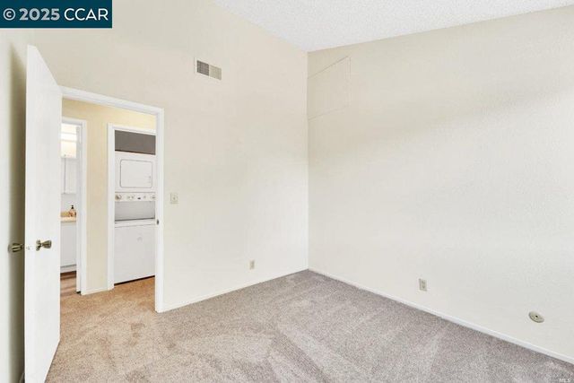 3712 Willow Pass Rd 32, Concord, CA 94519