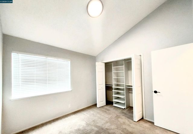 3712 Willow Pass Rd 32, Concord, CA 94519