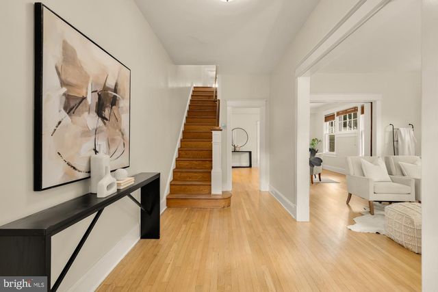 2015 ALLEN PL NW, Washington, DC 20009
