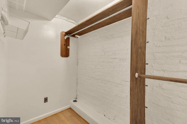2015 ALLEN PL NW, Washington, DC 20009