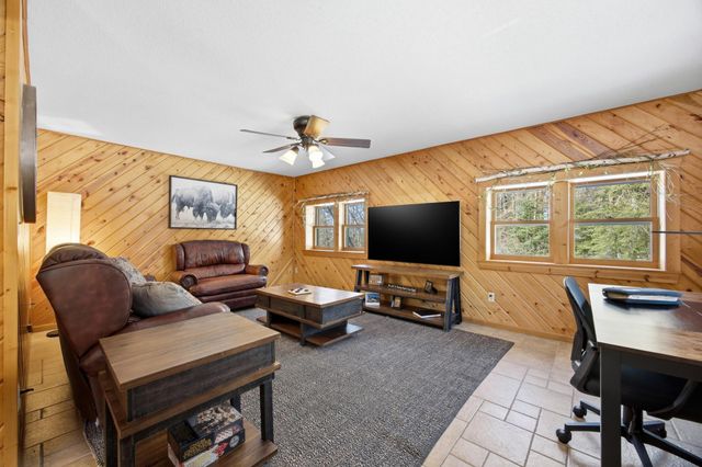 32395 County Highway 26, Rochert, MN 56578