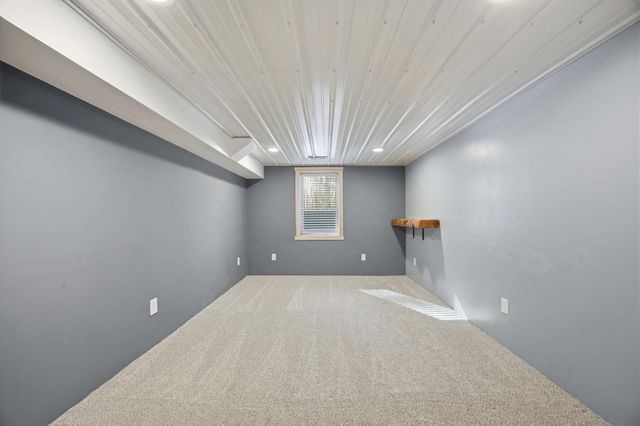 32395 County Highway 26, Rochert, MN 56578