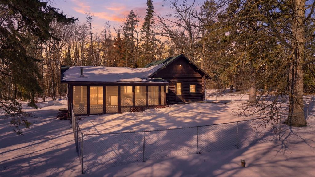 32395 County Highway 26, Rochert, MN 56578