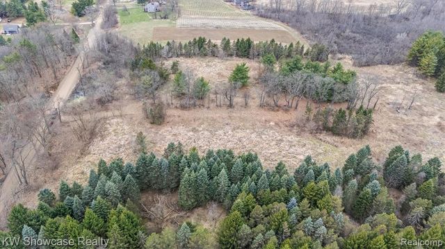 00 Hitchcock Road, White Lake, MI 48383