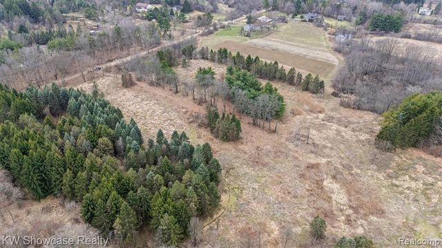 00 Hitchcock Road, White Lake, MI 48383