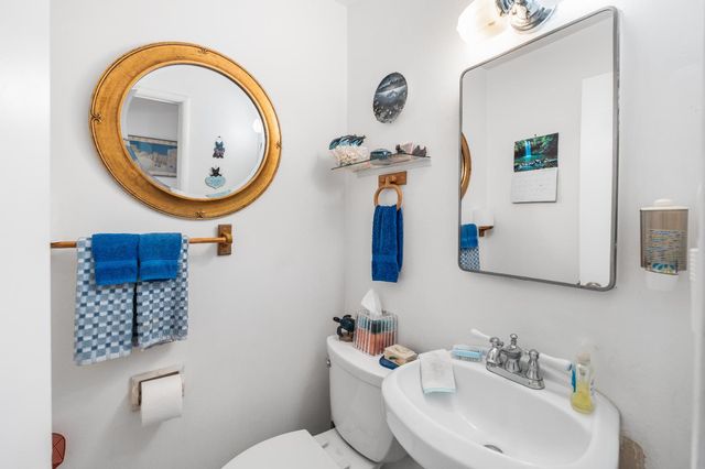 7495 21st St, Sacramento, CA 95822