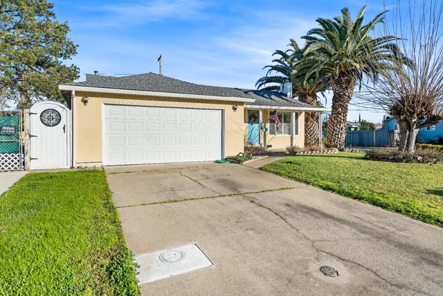 7495 21st St, Sacramento, CA 95822