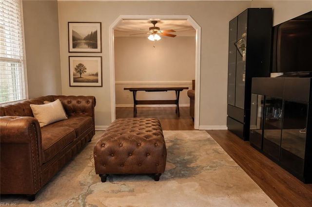 4528 Davids Mill DR, Chesapeake, VA 23321