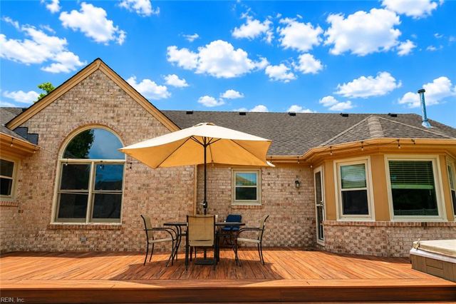 4528 Davids Mill DR, Chesapeake, VA 23321